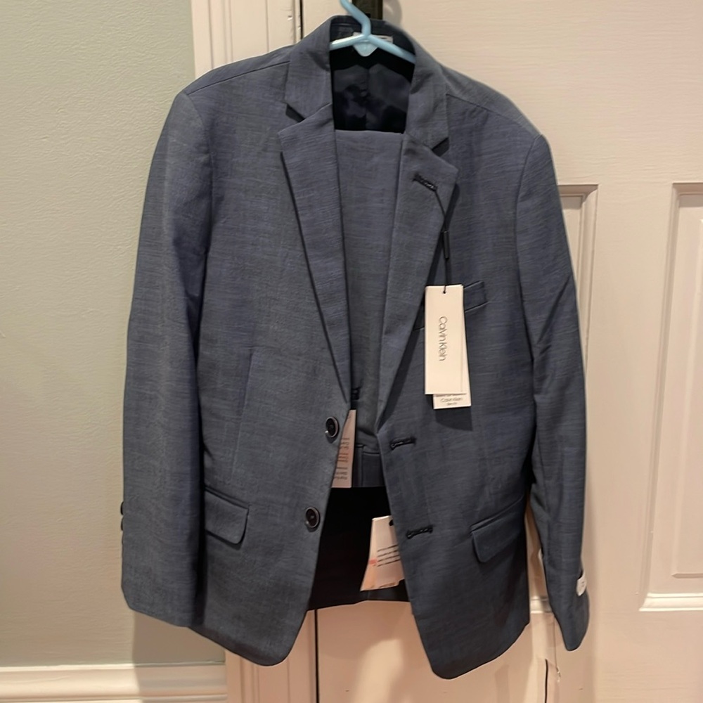 Calvin Klein youth (10) two piece suit